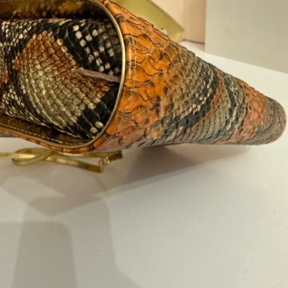 LORI BLUE VINYL CLUTCH BAG  RHINESTONED HANDLE SILK LINING - Picture 8 of 9